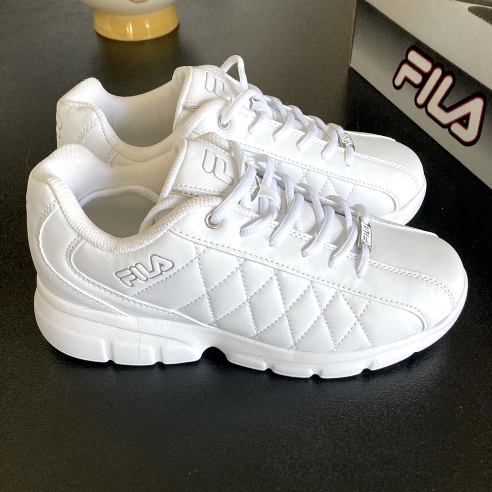 Fila Fulcrum 3 Athletic Shoes Brand New in Box Size 10